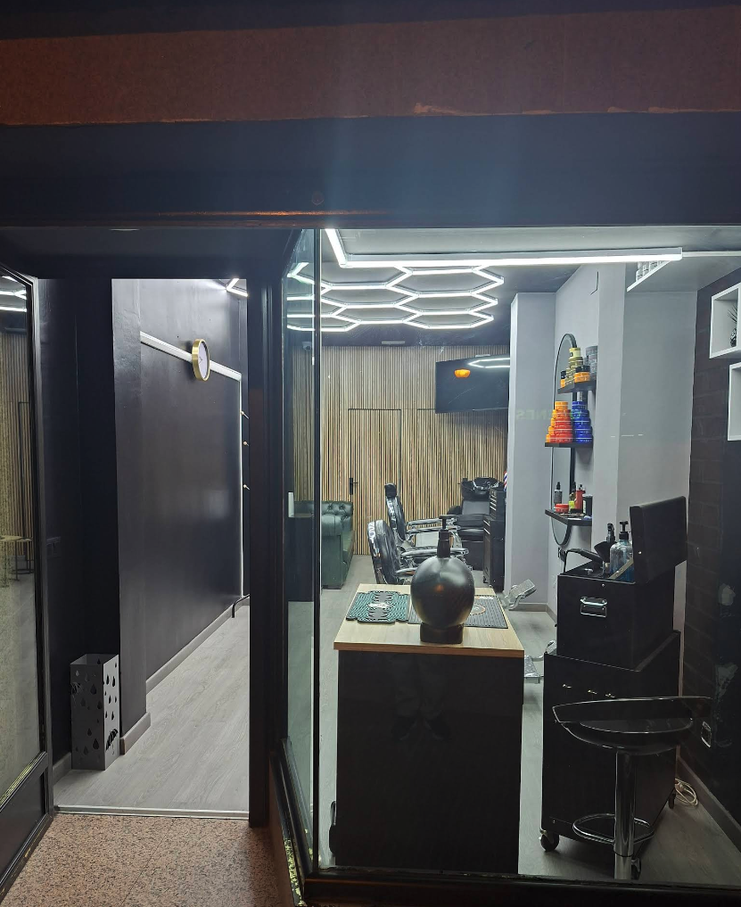 Vista del local Barbería Plaza de España